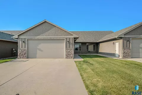 8813 W Annabelle St, Sioux Falls, SD 57106
