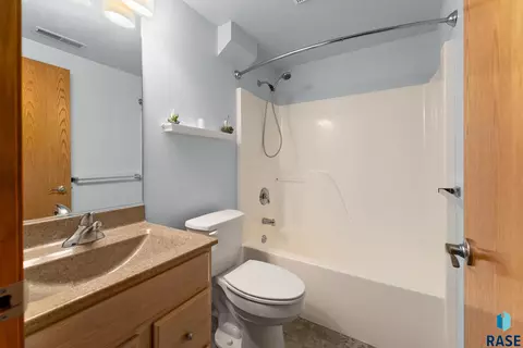 5013 S Anthony Ave, Sioux Falls, SD 57106 photo 23