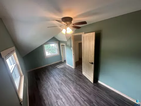 314 9th St, Springfield, SD 57062 photo 17