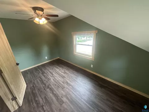 314 9th St, Springfield, SD 57062 photo 18