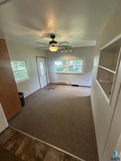 314 9th St, Springfield, SD 57062 photo 7