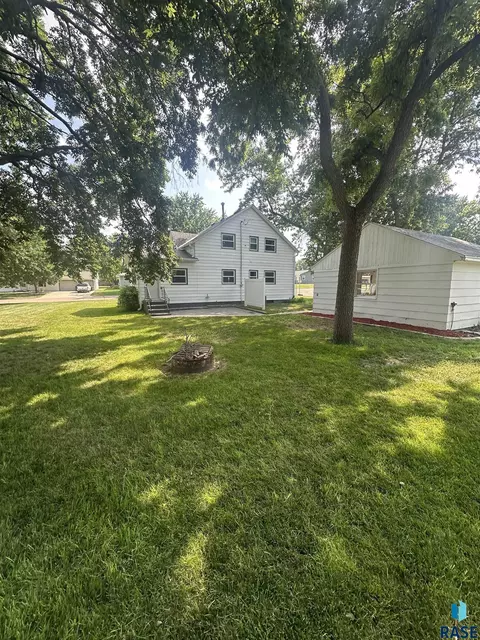 314 9th St, Springfield, SD 57062 photo 22