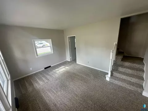 314 9th St, Springfield, SD 57062 photo 12