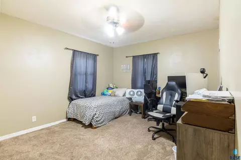 920 Park St, Centerville, SD 57014 photo 7
