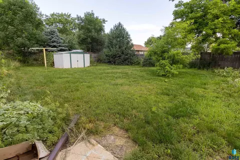 920 Park St, Centerville, SD 57014 photo 11