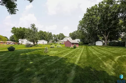 504 E 3rd St, Colton, SD 57018 photo 39