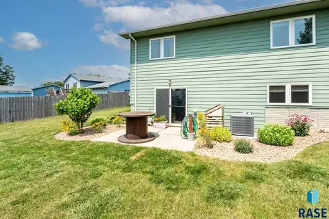 539 Suni Ave, Baltic, SD 57003 photo 3