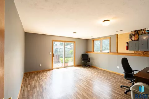 539 Suni Ave, Baltic, SD 57003 photo 23