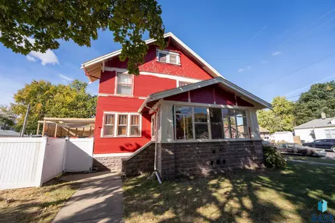 901 S Duluth Ave, Sioux Falls, SD 57104 photo 2