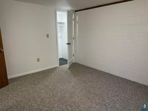 629 S Dewald St, Freeman, SD 57029 photo 40