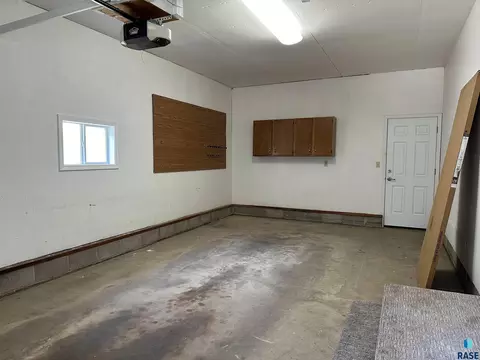 629 S Dewald St, Freeman, SD 57029 photo 54