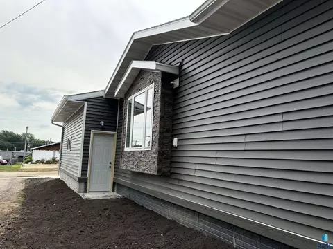 423 S Chicago Ave, Sioux Falls, SD 57103 photo 15
