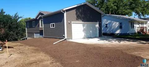 423 S Chicago Ave, Sioux Falls, SD 57103 photo 17
