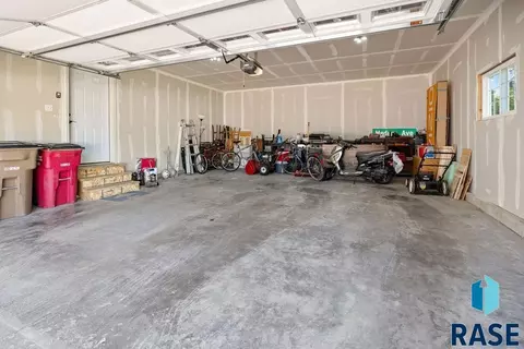 515 S Duluth Ave, Sioux Falls, SD 57104 photo 19
