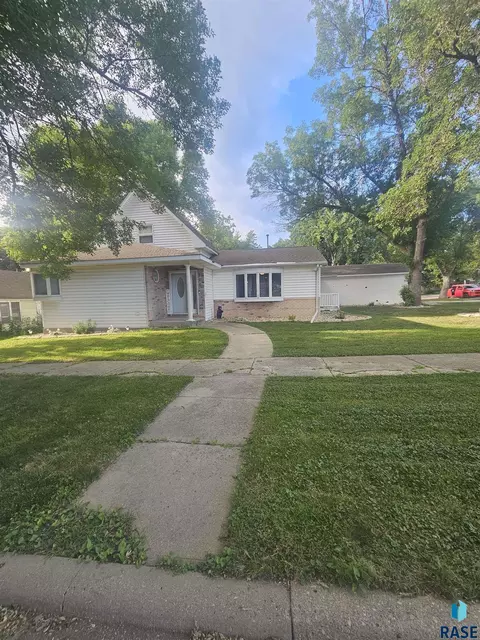 116 4th St E, Jasper, MN 56144 photo 1