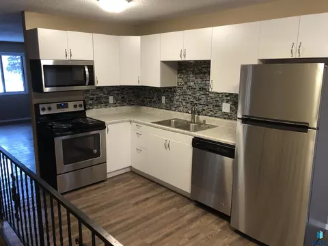 809 W Bailey St, Sioux Falls, SD 57104 photo 10