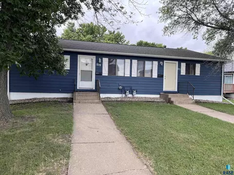 809 W Bailey St, Sioux Falls, SD 57104 photo 1