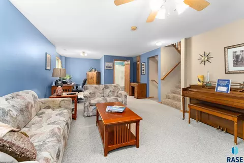 205 W Chicory Dr, Brandon, SD 57005 photo 30