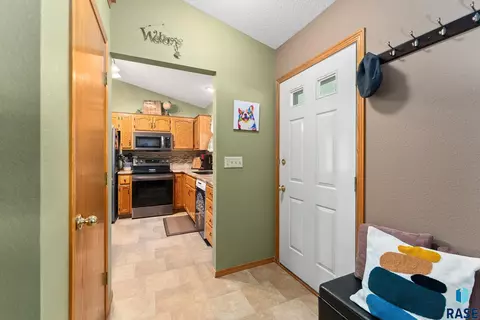 205 W Chicory Dr, Brandon, SD 57005 photo 19