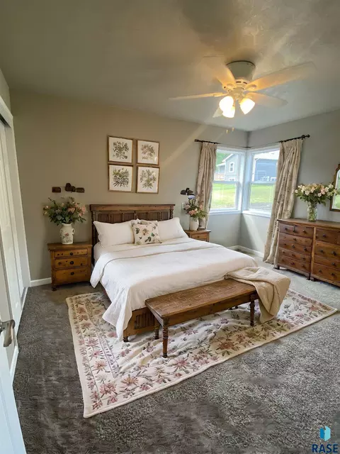 805 S Edward Cir, Sioux Falls, SD 57103 photo 10