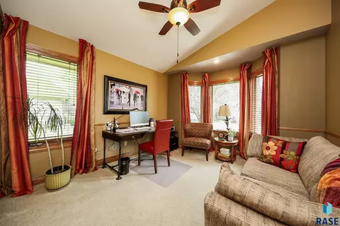 804 E 69th St, Sioux Falls, SD 57108 photo 9