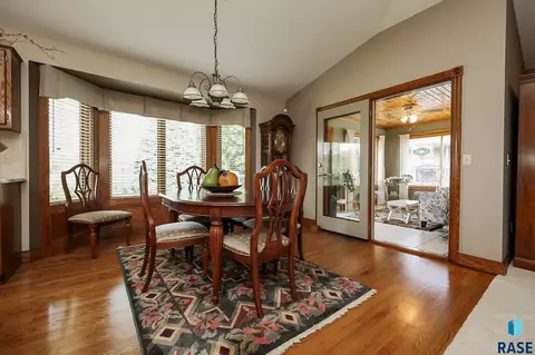 804 E 69th St, Sioux Falls, SD 57108 photo 16