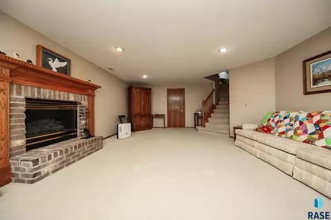 804 E 69th St, Sioux Falls, SD 57108 photo 29