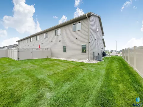 221 E Ivy Rd, Tea, SD 57064 photo 24