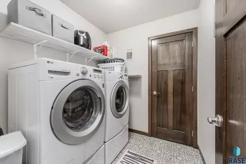 221 E Ivy Rd, Tea, SD 57064 photo 11