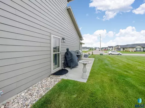 221 E Ivy Rd, Tea, SD 57064 photo 26