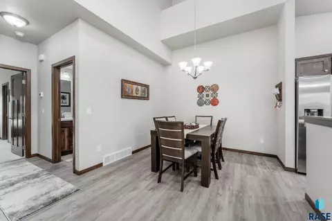 221 E Ivy Rd, Tea, SD 57064 photo 8
