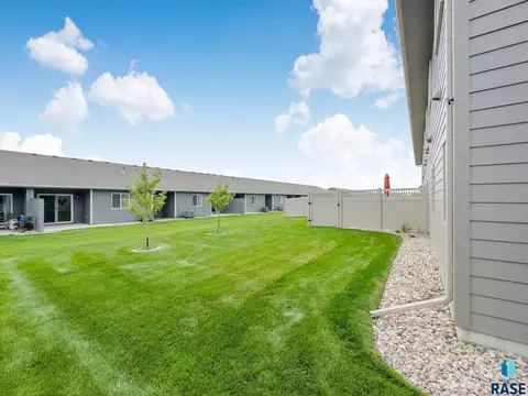 221 E Ivy Rd, Tea, SD 57064 photo 25