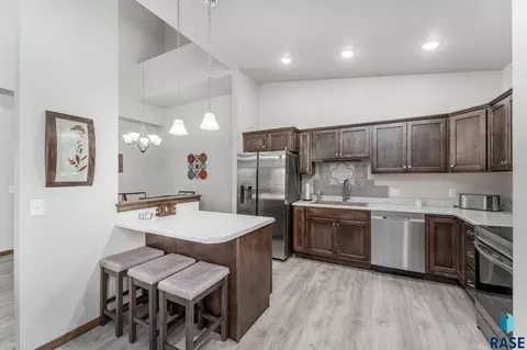 221 E Ivy Rd, Tea, SD 57064 photo 5