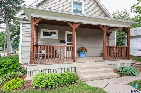 1415 S Phillips Ave, Sioux Falls, SD 57105