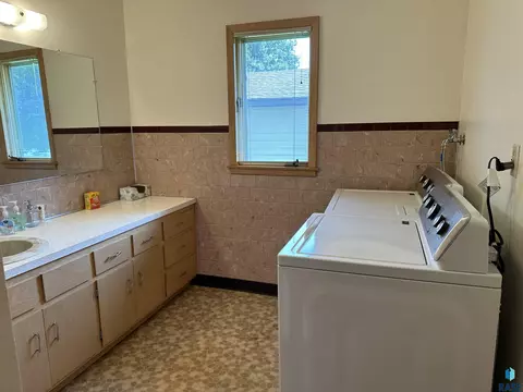 405 S Pine St, Menno, SD 57045 photo 33