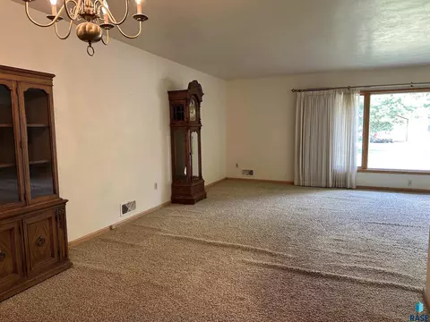 405 S Pine St, Menno, SD 57045 photo 21