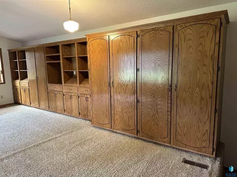 405 S Pine St, Menno, SD 57045 photo 44