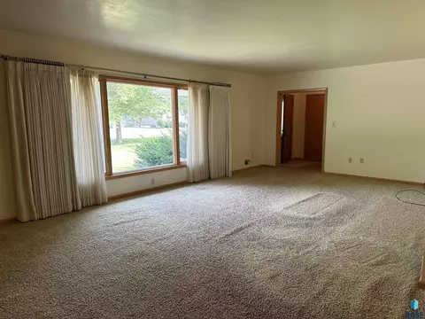 405 S Pine St, Menno, SD 57045 photo 18
