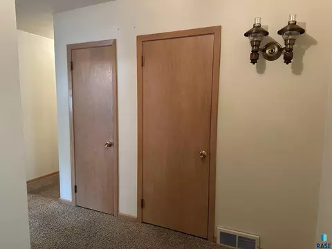405 S Pine St, Menno, SD 57045 photo 11