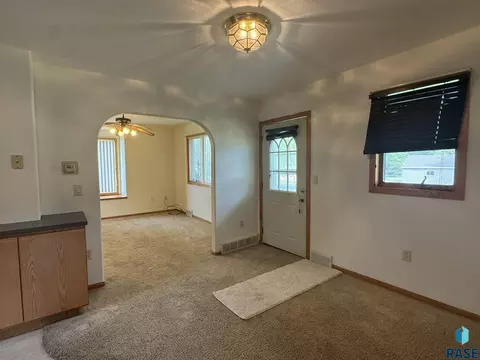 101 Elm St, Canova, SD 57321 photo 5