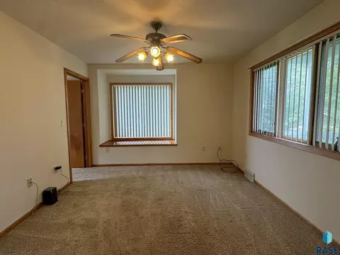 101 Elm St, Canova, SD 57321 photo 7
