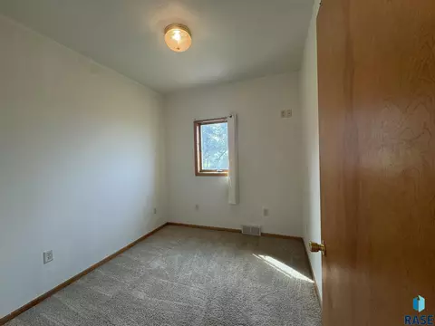 101 Elm St, Canova, SD 57321 photo 8