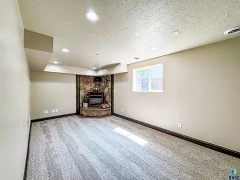 309 S Main St, Worthing, SD 57077 photo 24