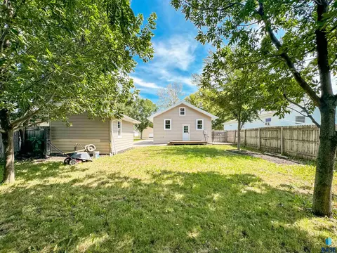 309 S Main St, Worthing, SD 57077 photo 4