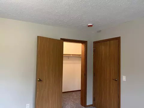 900 E 4th St, Freeman, SD 57029 photo 17