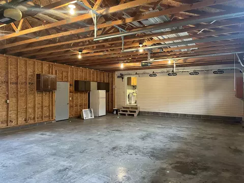 900 E 4th St, Freeman, SD 57029 photo 20