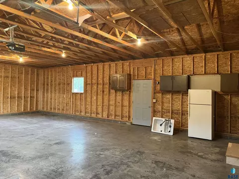900 E 4th St, Freeman, SD 57029 photo 22