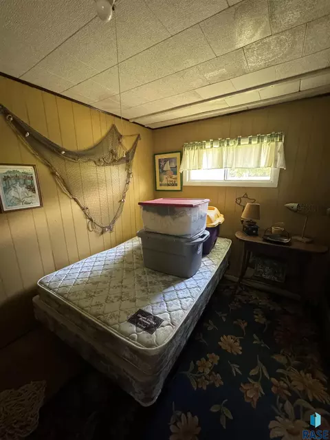 2204 Edgewater Dr, Gary, SD 57237 photo 4