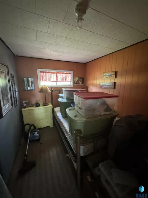2204 Edgewater Dr, Gary, SD 57237 photo 5