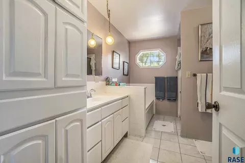 6000 Sunset Blvd, Madison, SD 57042 photo 24